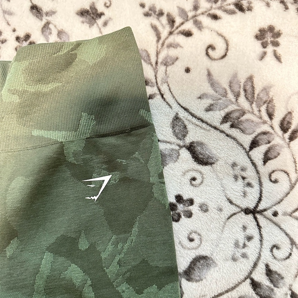 Gymshark Green Tonal Camo High-Waist Leggings